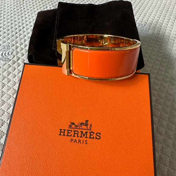 Hermes Clic Clac H bracelet in Orange Fruité, size PM - Picture 3 of 7